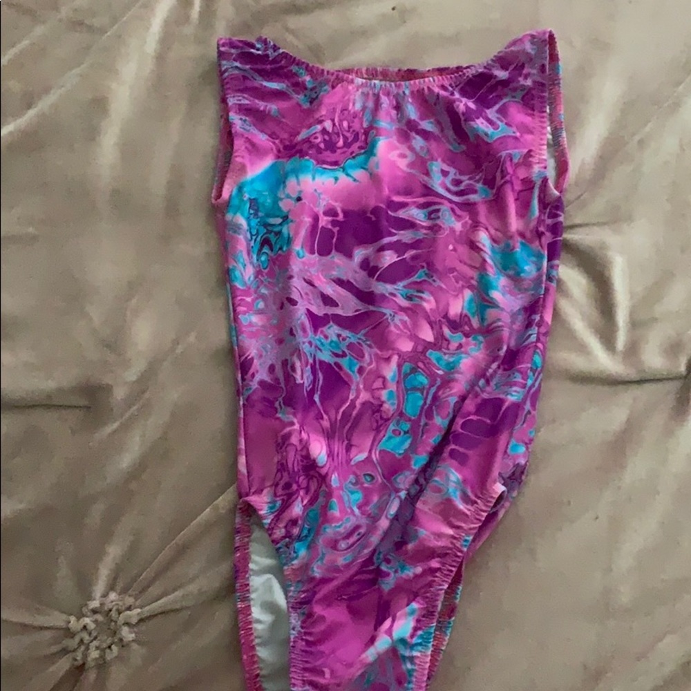 SUPER CUTE GYMNASTICS MARBLE LEOTARD